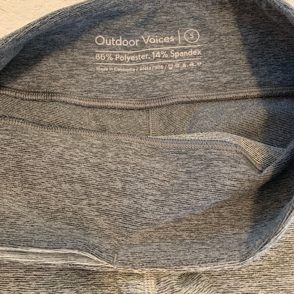 Outdoor Voices Tri-Tone Warmup Leggings in Dove Ash Gray - Picture 10 of 14